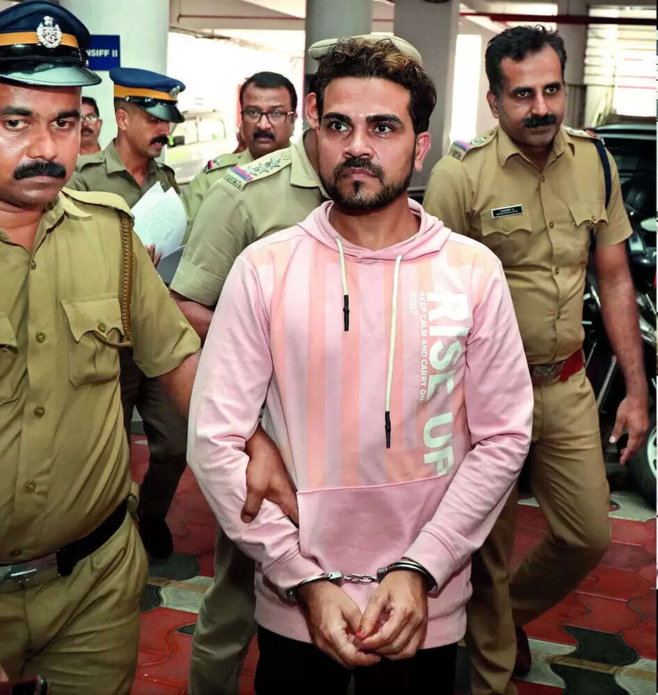 19 cases in 6 states: How police captured &lsquo;Robin Hood&rsquo; of Bihar