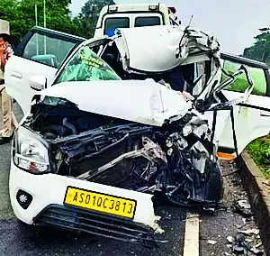 Mother, 3-yr-old girl killed in Dibrugarh road accident