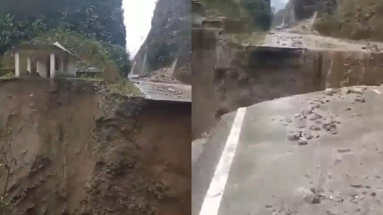 Massive landslide in Arunachal Pradesh, road connectivity cut off