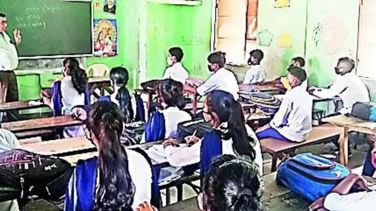 4 students write ‘Jai Shri Ram’ in exam, get 50%