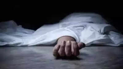 Man collapses while chasing thief, dies