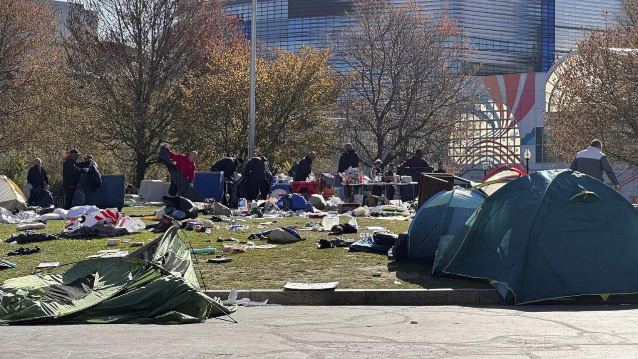 Police clear an encampment on the Northeastern University campus in Boston (AP photo)