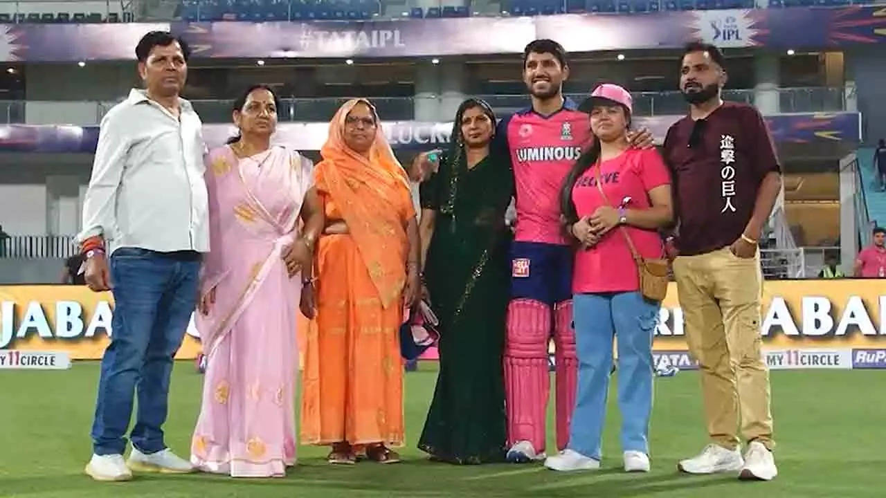Watch: Dhruv Jurel celebrates maiden IPL fifty with family