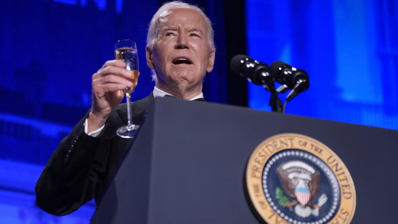 'Am a grown man, running against a 6-year-old': Biden roasts Trump at White House correspondents' dinner