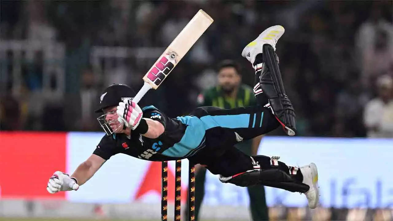 Watch: Tim Seifert's flying effort against Pakistan in 5th T20I