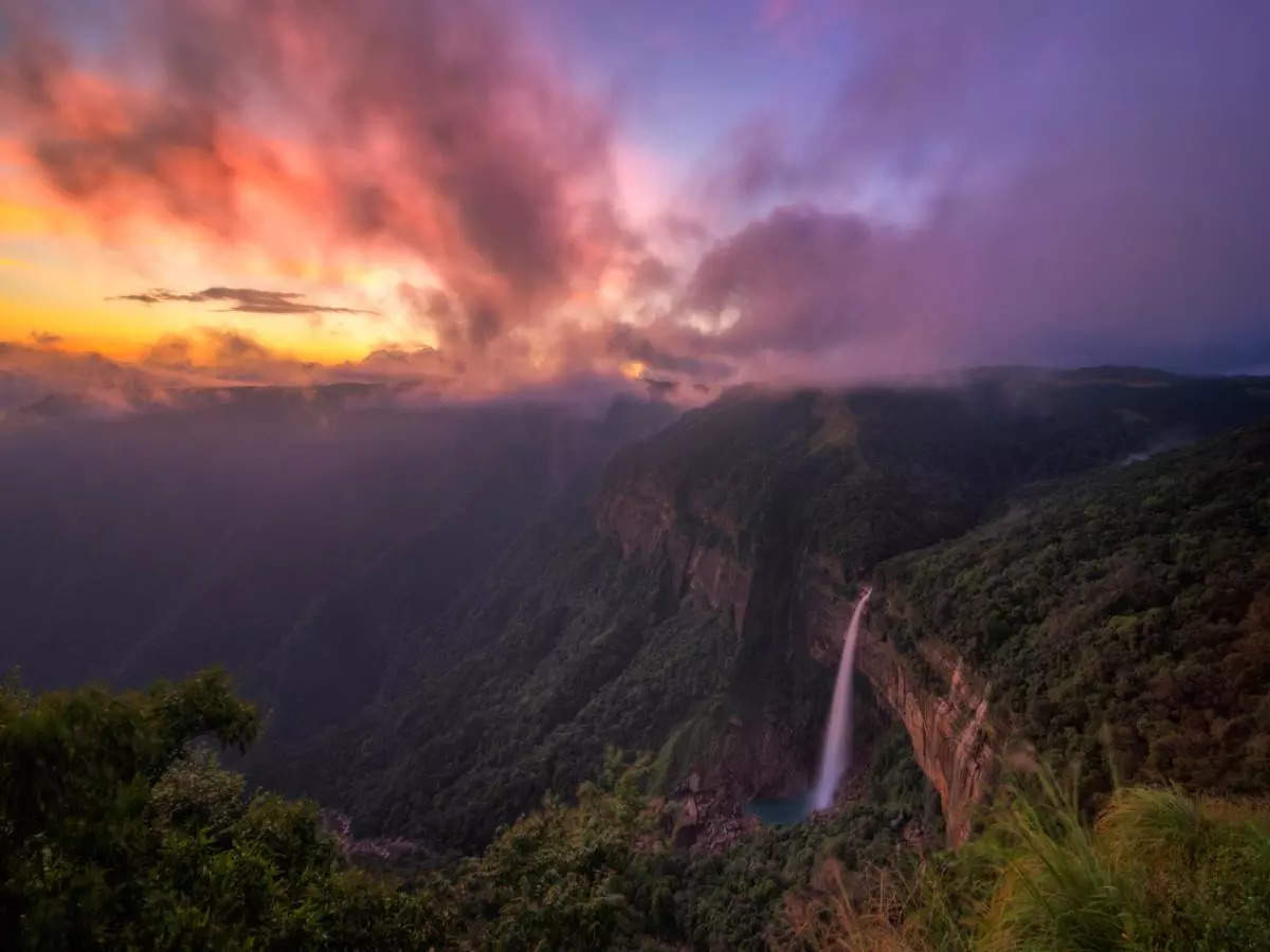 Exploring India's spectacular top 10 highest waterfalls