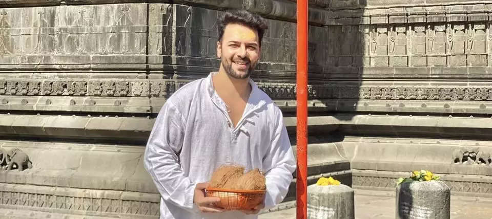 Sanjay Gagnani seeks blessings at Trimbakeshwar temple; prays for peace and wellness