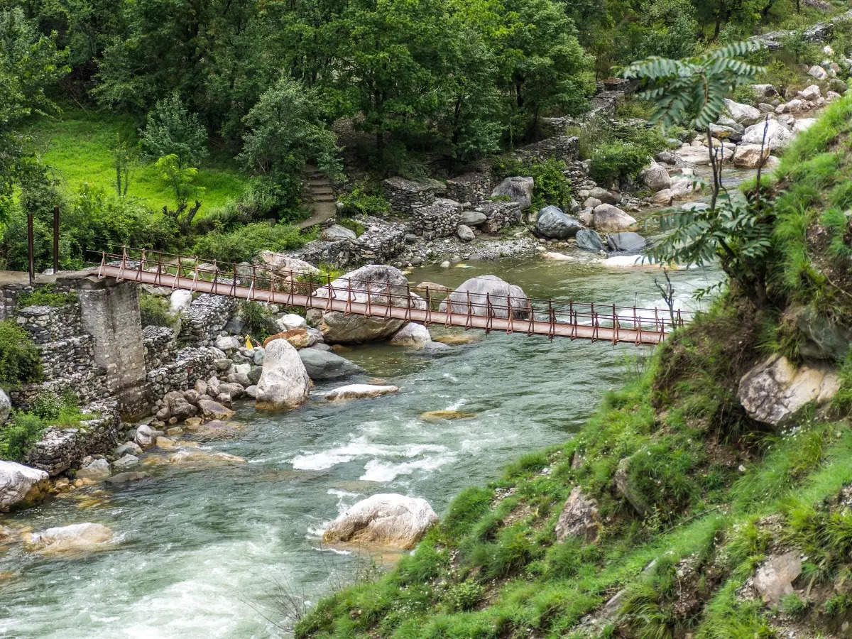 Himachal Pradesh: Finding serenity in Tirthan Valley, your perfect summer destination