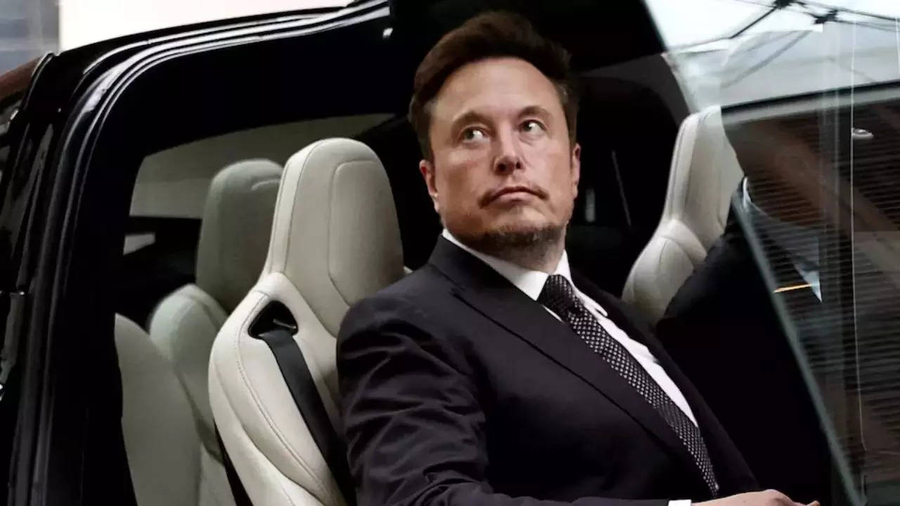 Tesla urges investors to get Elon Musk his $47 billion pay package