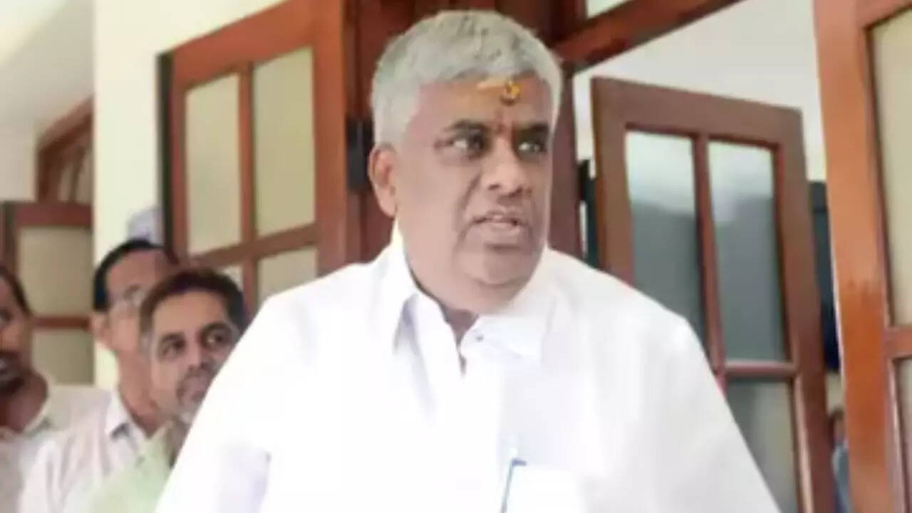 Kidnapping case: SIT takes Karnataka JD(S) MLA HD Revanna into custody