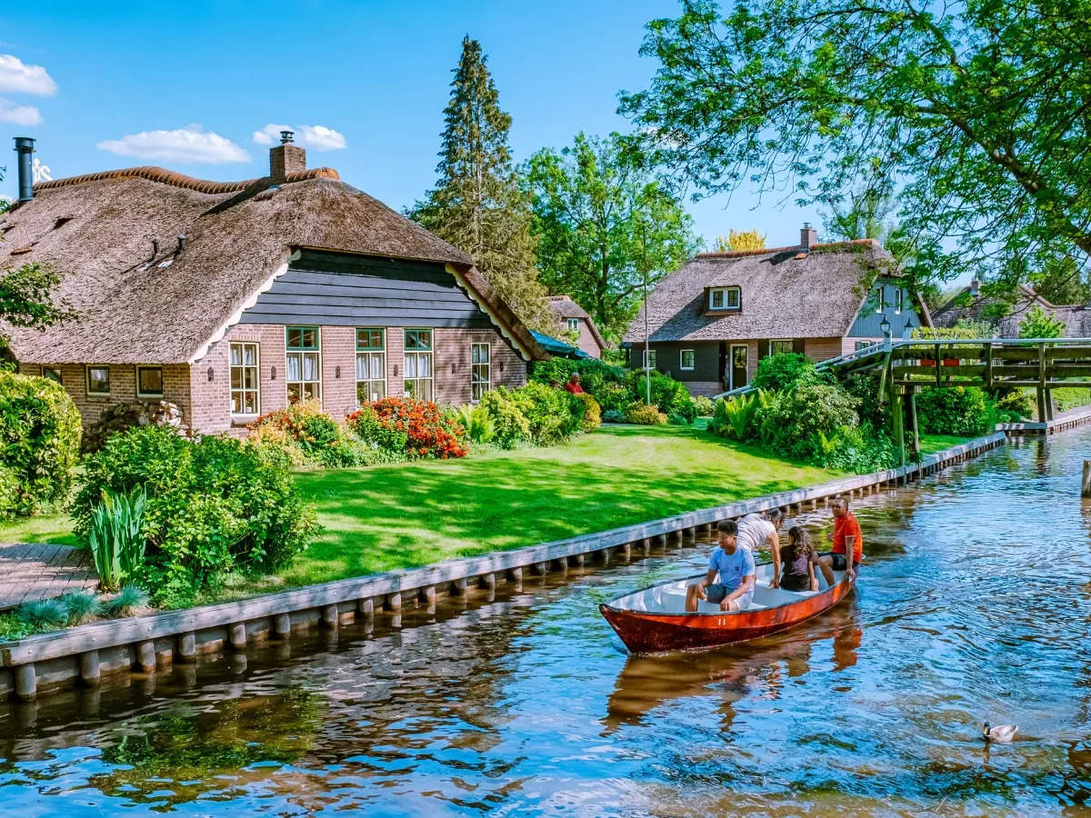 Cars are not allowed in this charming village in the Netherlands ...