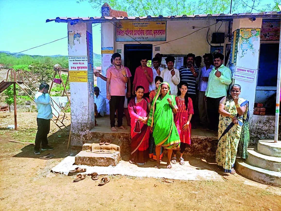 Aamir Khan confirms that 'Sarfarosh 2' ​is in ⁢production.