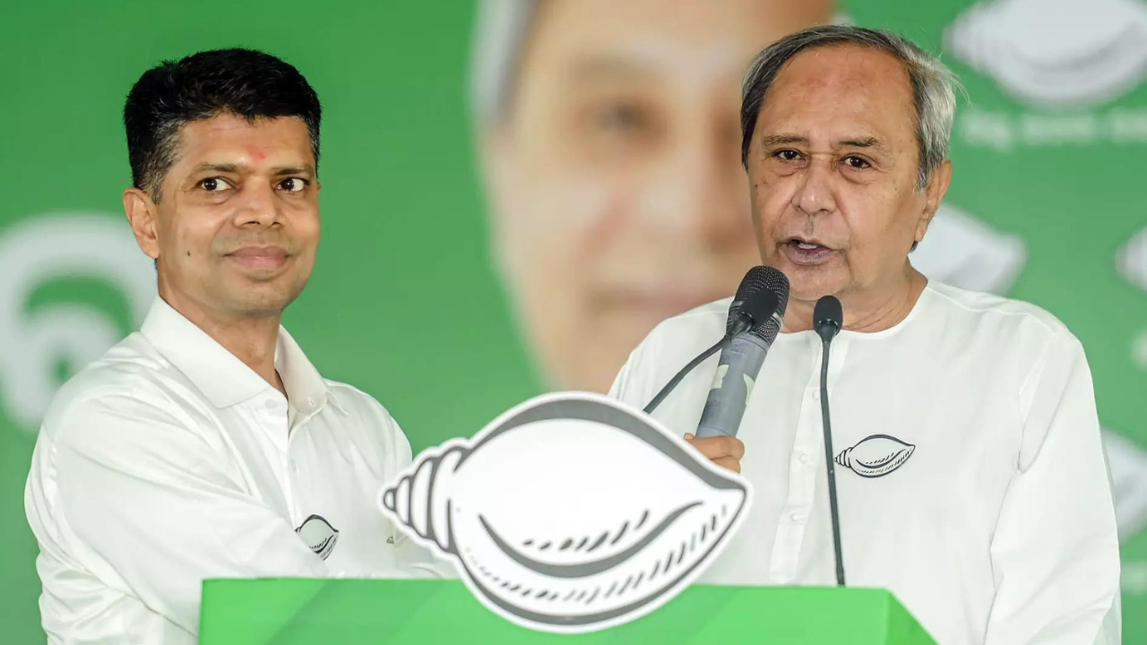  Odisha chief minister Naveen Patnaik addresses an election campaign rally for the party candidates (ANI photo)