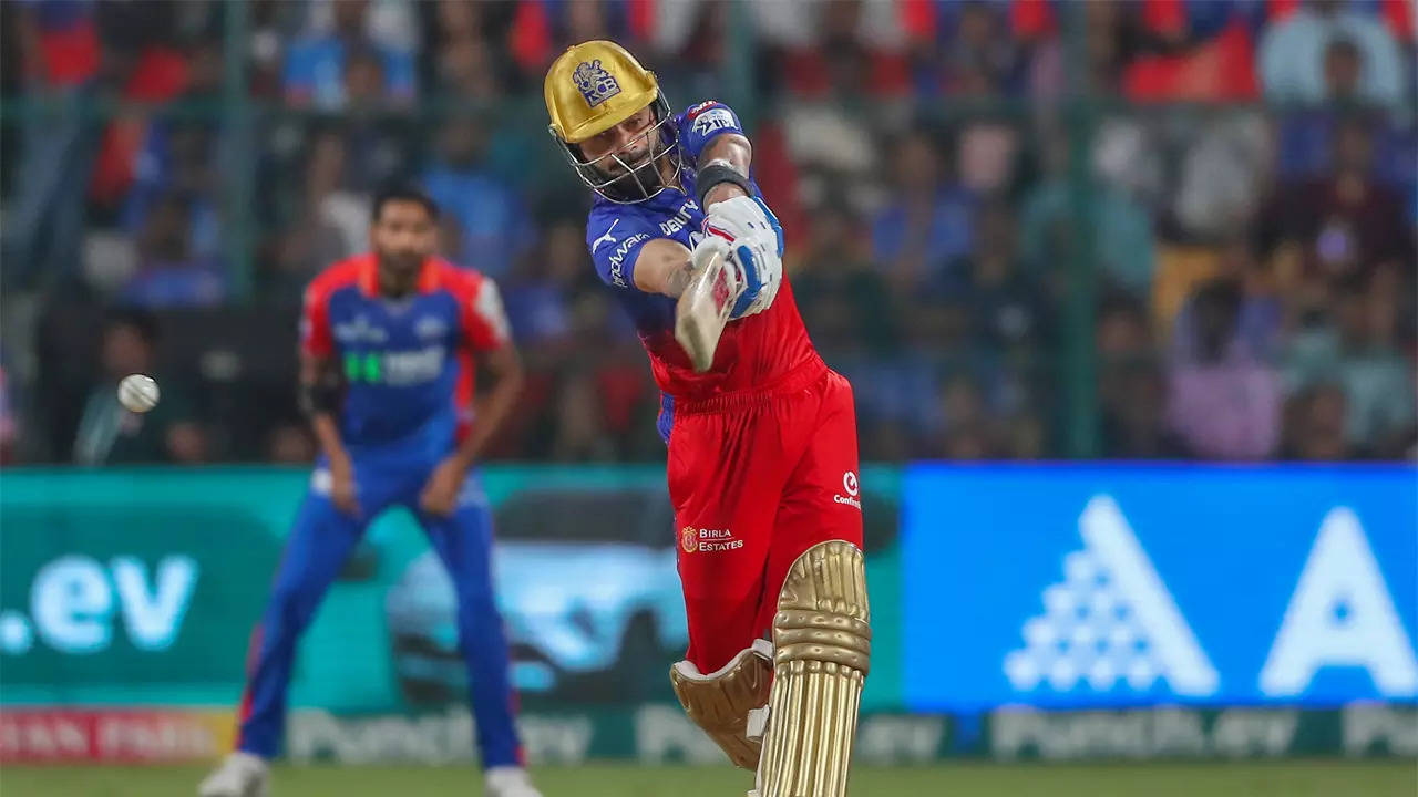Virat Kohli becomes first player in IPL history to...