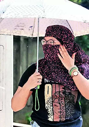 Northeast swelters as temperature soars 5C above normal in 24 hrs