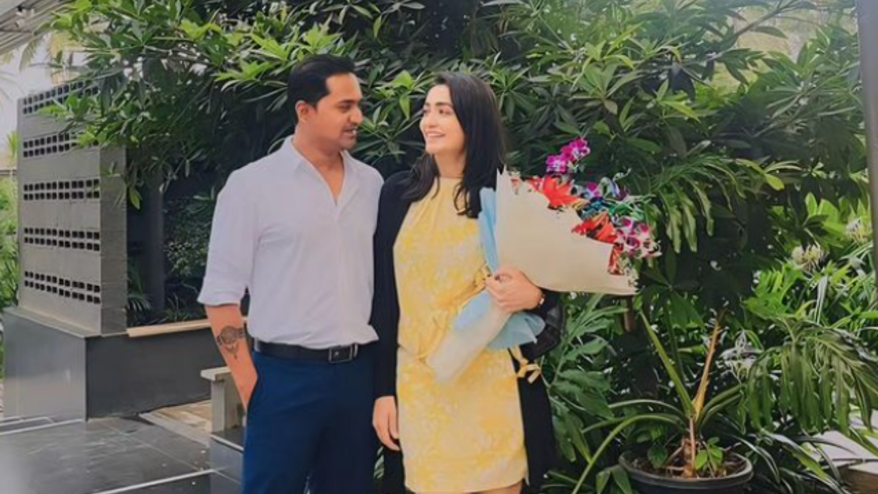 Khatron Ke Khiladi 14's contestant Karan Veer Mehra's ex-wife Nidhi Seth finds love again; drops a picture with beau