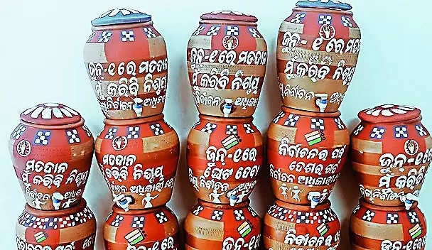 ‘Will vote’ message on earthen pots to boost turnout in K’pada