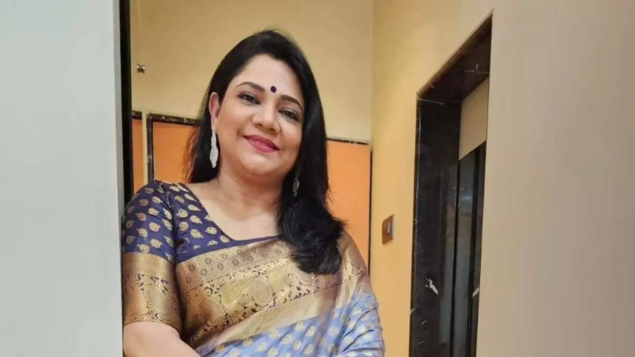 Exclusive: Sonali Naik on playing antagonist Kusum in Aangan Aapno Ka, says ‘My 82-yr-old mom was scolding me for being evil on-screen