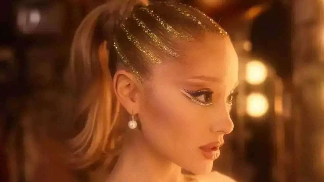Ariana reacts to Keith's heartfelt appreciation