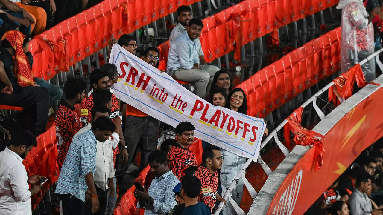 SRH qualify for IPL playoffs after rain washes out match vs Gujarat Titans