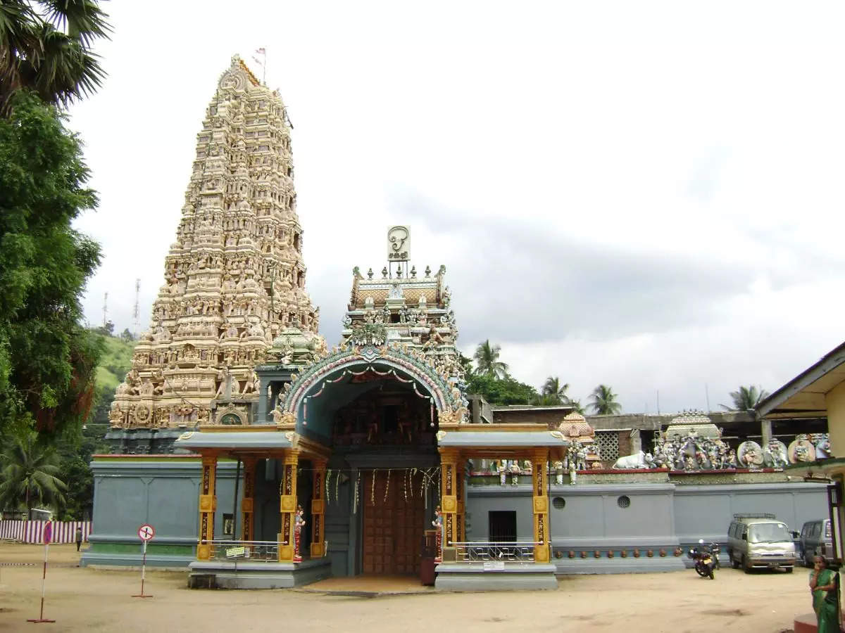 5 iconic Hindu temples to explore in Sri Lanka