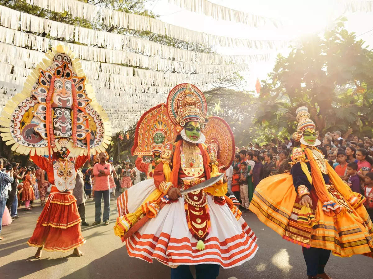 Traditional dance forms of Kerala one must experience in this life!