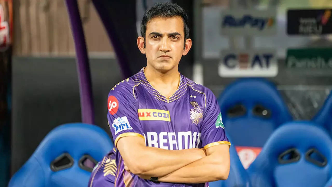 Former player disagrees with Gambhir's comment on ex-cricketers