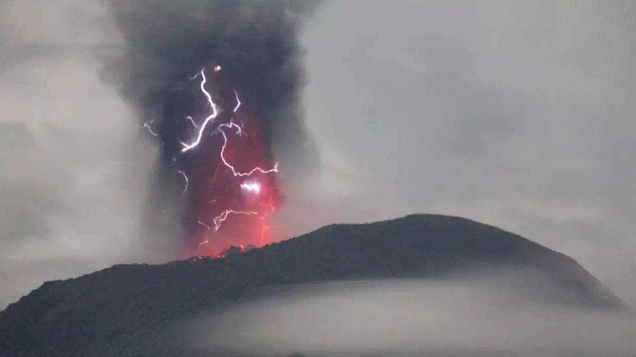 Eruption of Indonesia's Mt Ibu forces seven villages to evacuate