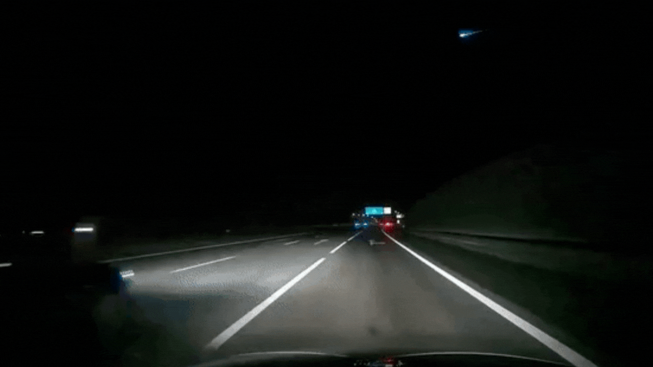 Watch: Blue meteor lights up night sky over Spain, Portugal
