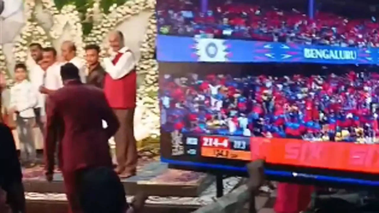 RCB vs CSK blockbuster takes centrestage at wedding; guests chant RCB, RCB! Watch