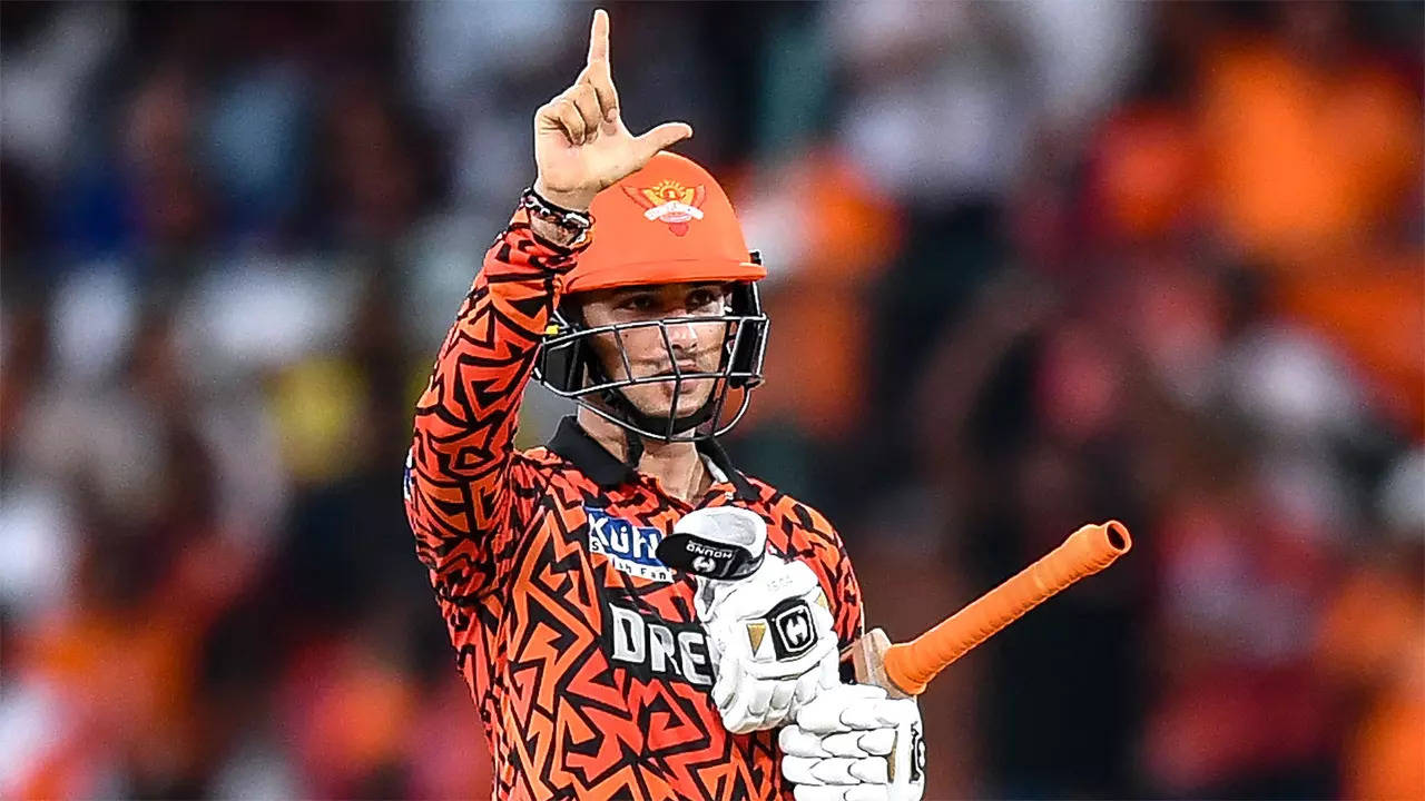 SRH's Abhishek reveals the meaning behind his 'L' celebration