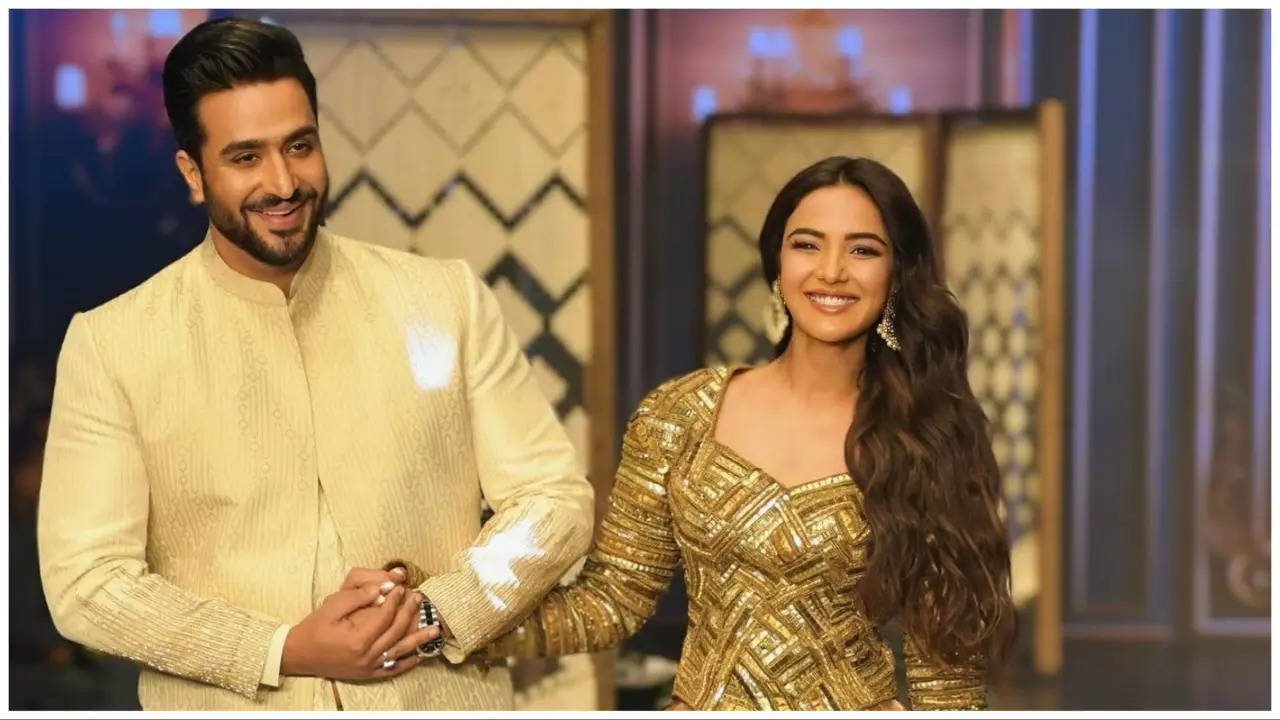 Aly Goni & Jasmine Bhasin share what they would like to wear on their wedding day