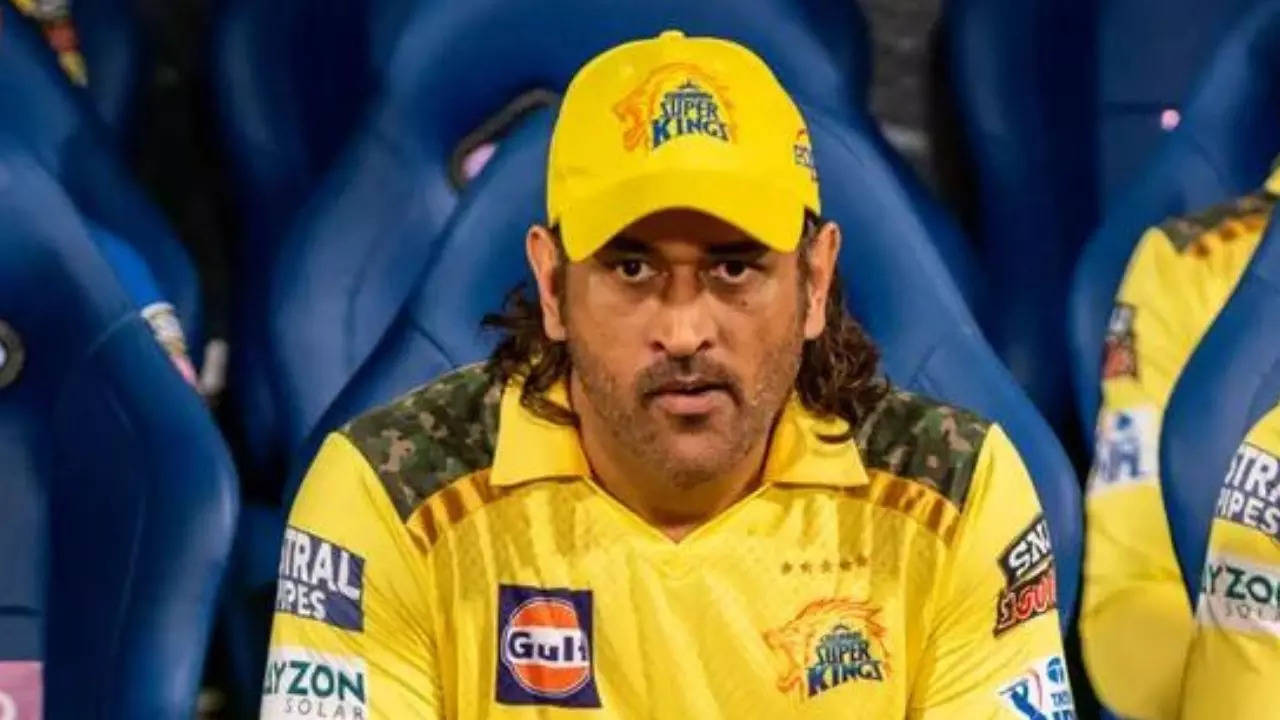 'It turns into...': Dhoni explains why he is not active on social media