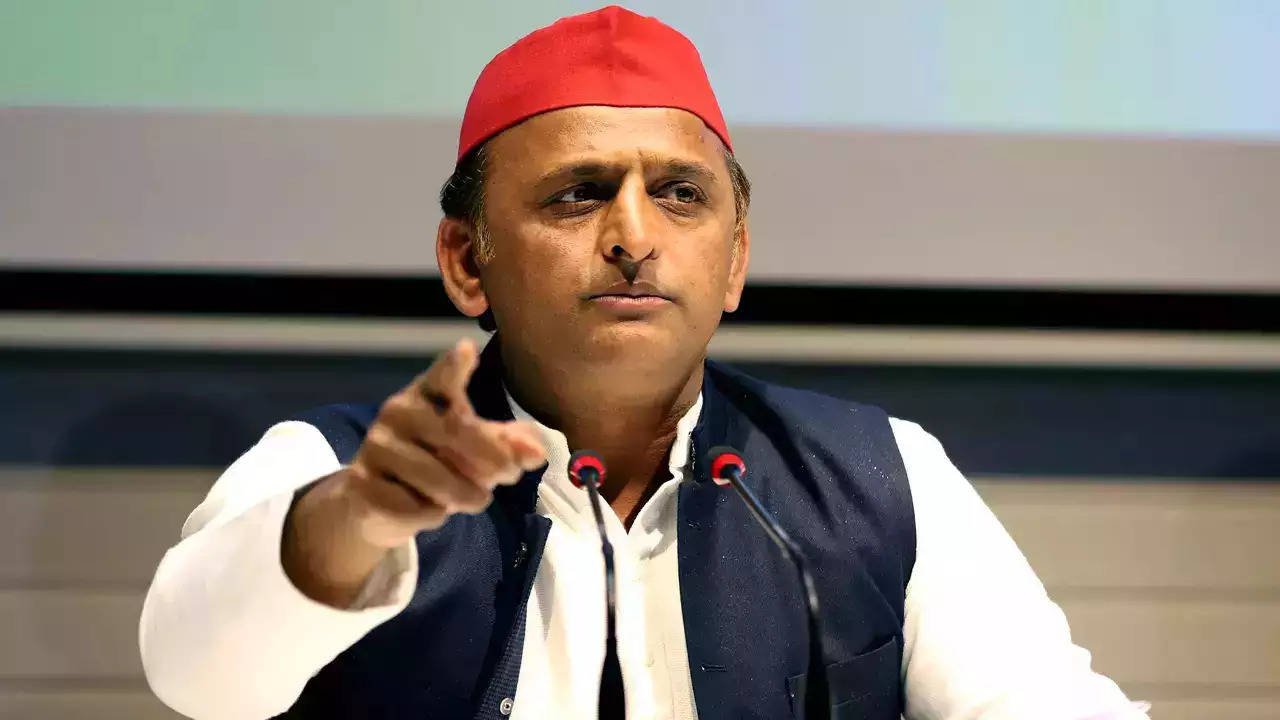 Now, chaos at Akhilesh Yadav’s rally in Azamgarh, workers hurl chairs