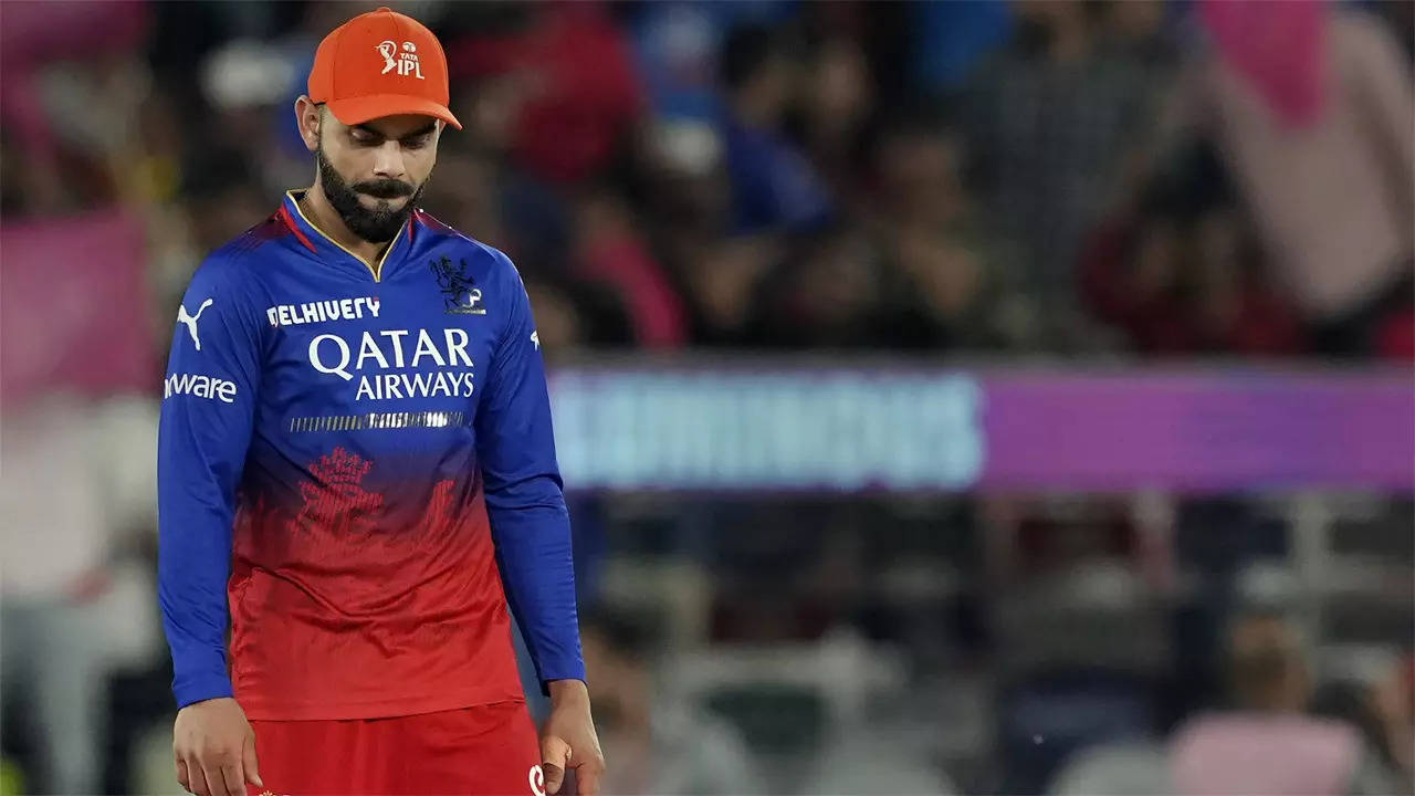 'Why can't he go?': KP suggests Kohli to leave RCB and join...
