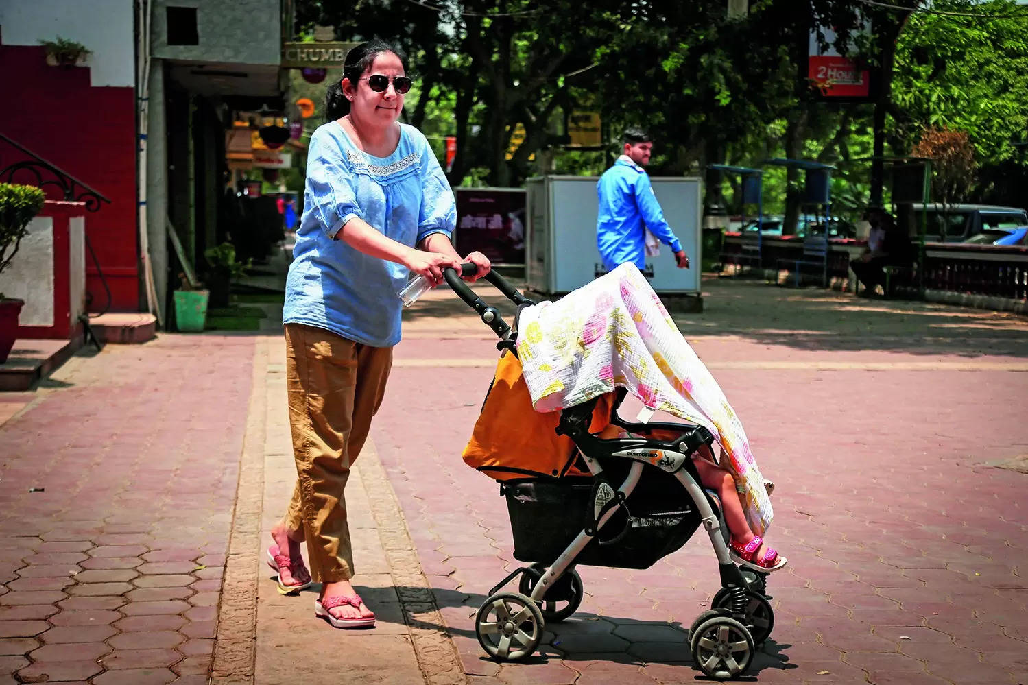 Max temp sees dip, but likely to hit 46C by Sat
