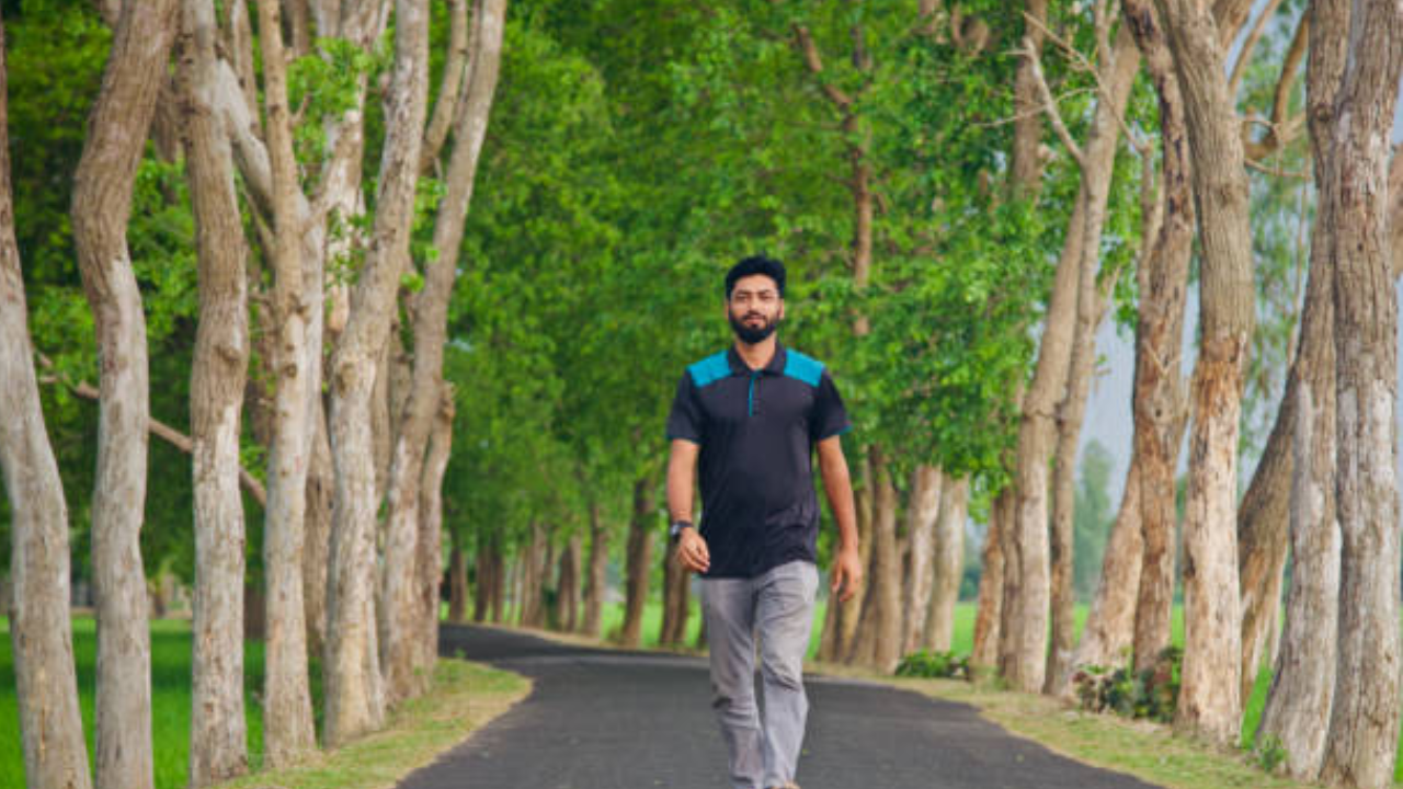 walking (25)