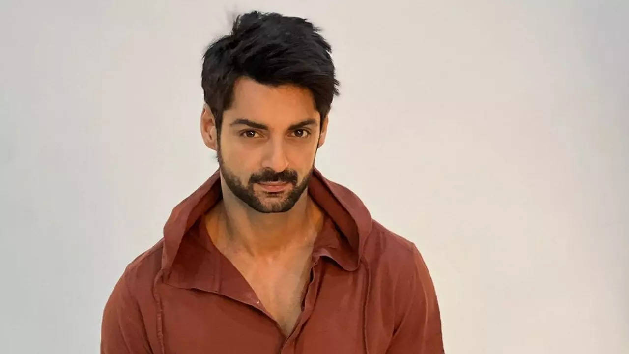 Karan Wahi remembers fondly his first show 'Remix'; writes ‘The First Is Always Special’