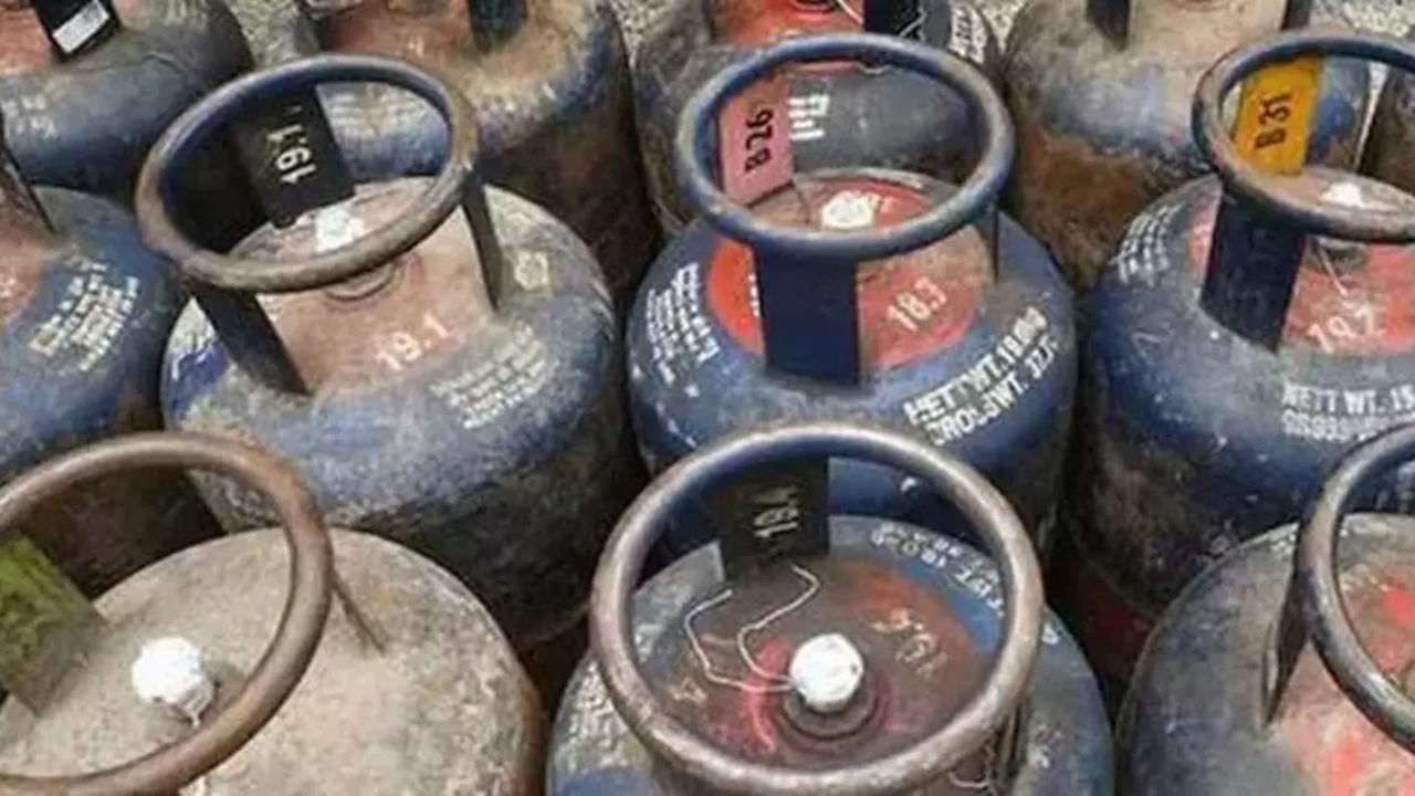 Commercial LPG prices reduced by Rs 69.59; ATF prices down by 6.5%