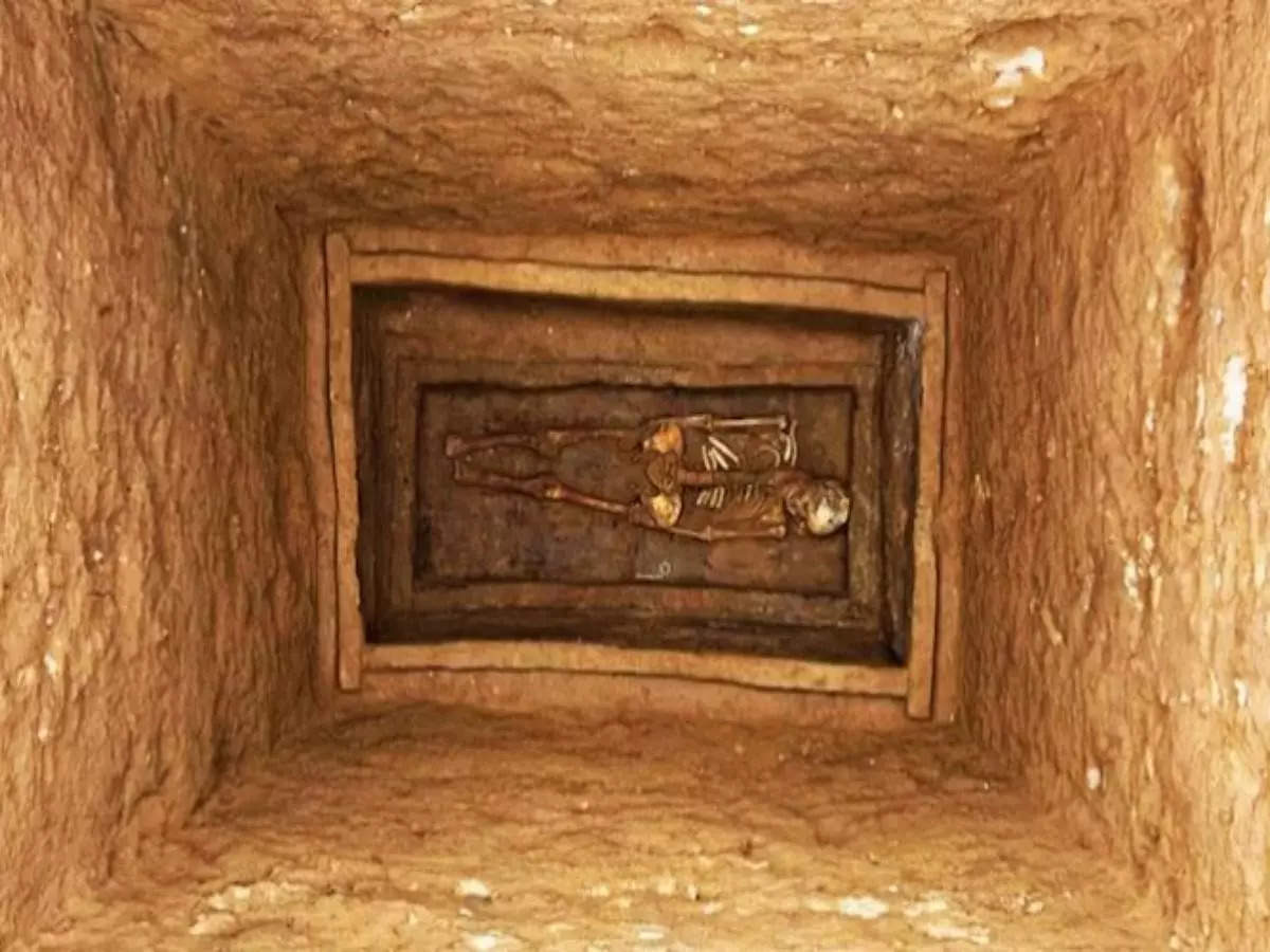 445 ancient tombs, dating back 2000-year-old, discovered in China