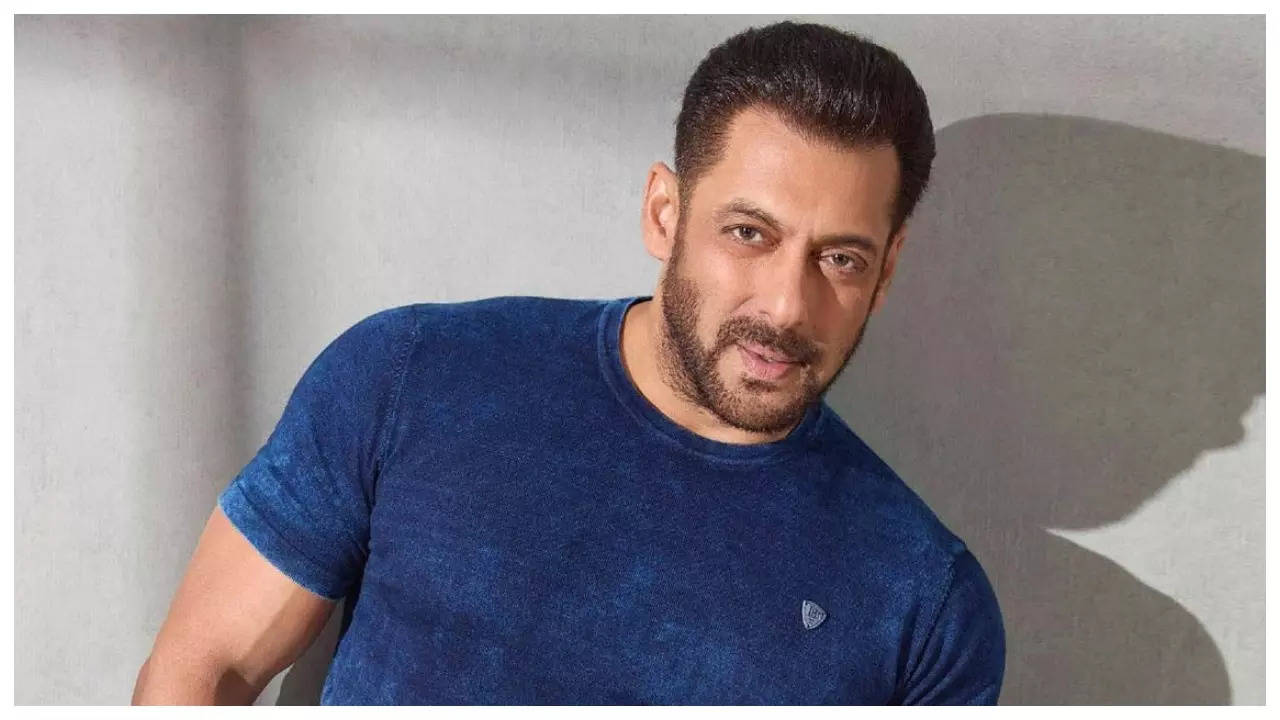 Salman Khan’s fangirl detained for creating ruckus