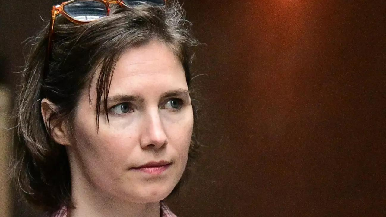 Amanda Knox convicted in slander retrial in Italy over 2007 killing of her roommate