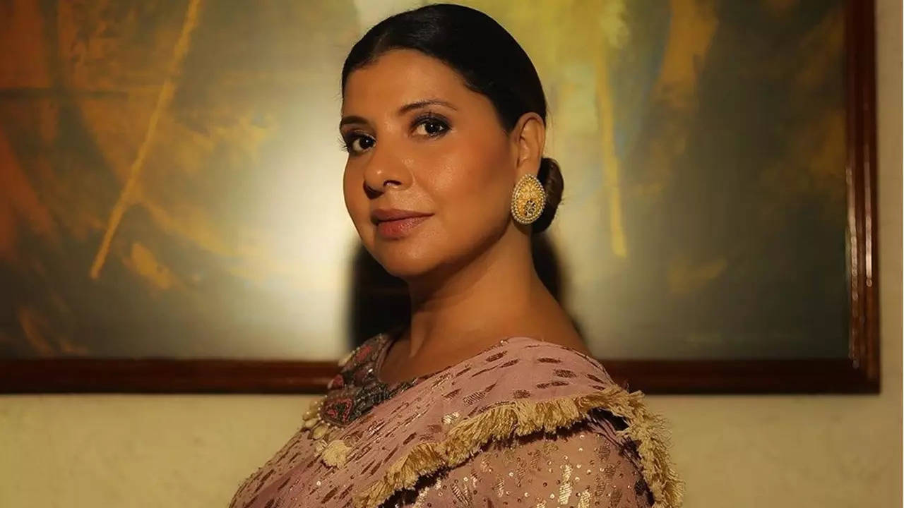Sambhavna Seth gets admitted to hospital; undergoes surgery for the removal of polyps in her uterus
