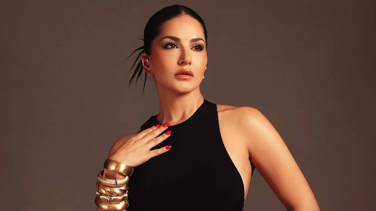 'Splitsvilla X5': Sunny Leone says 'love is a 50-50 thing, it's not one sided'