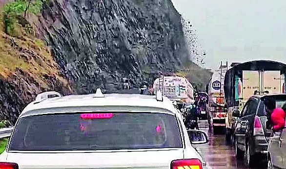 Mumbai-Goa highway shut for over 12 hours after landslide in Raigad