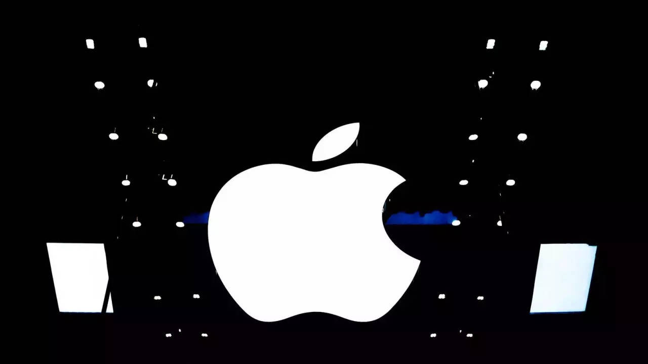 Apple reclaims world’s most valuable company title with $3.25 trillion market cap; dethrones Microsoft