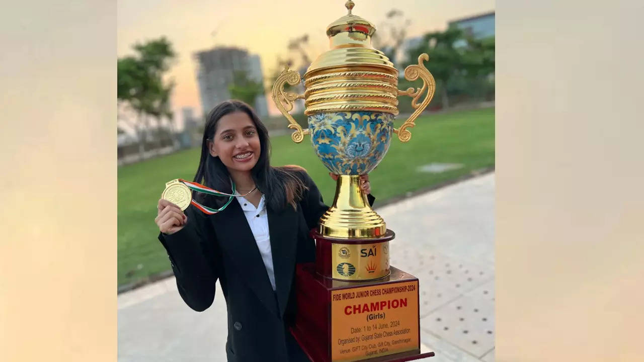 India's Divya Deshmukh wins World Junior Girls chess title