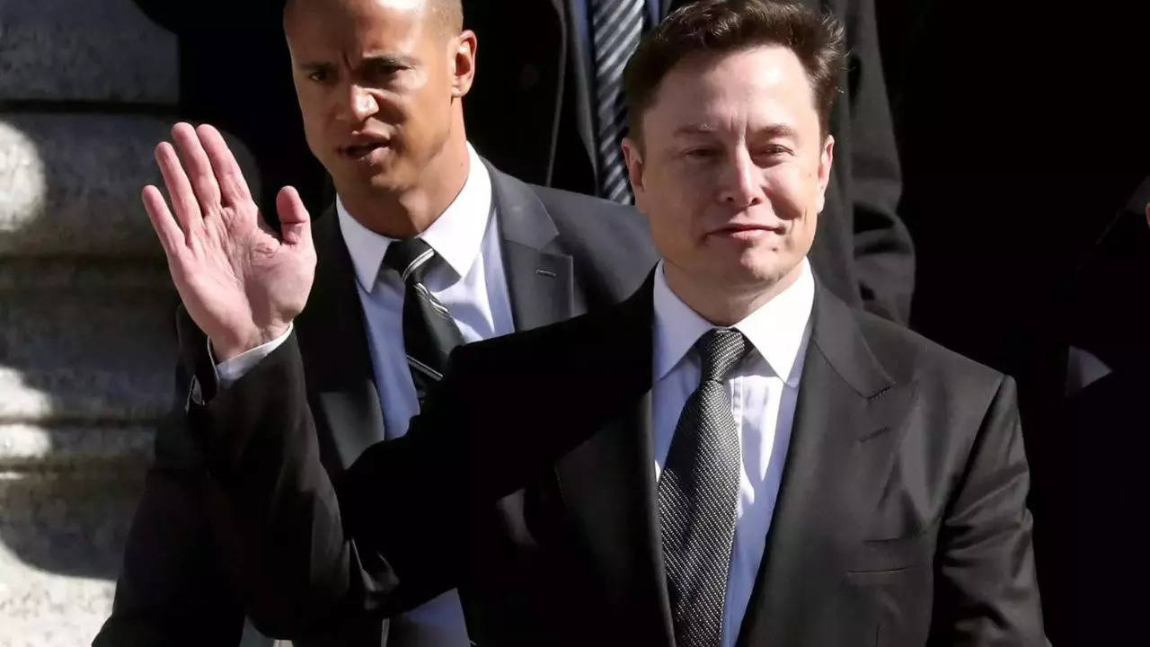Elon Musk wins back his $44.9 billion Tesla pay package in shareholder vote