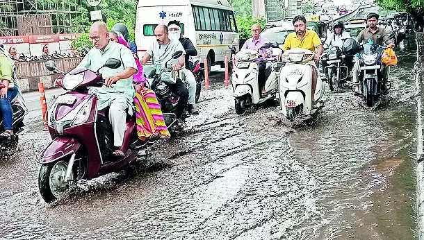 Monsoon stalled over Navsari, showers in city