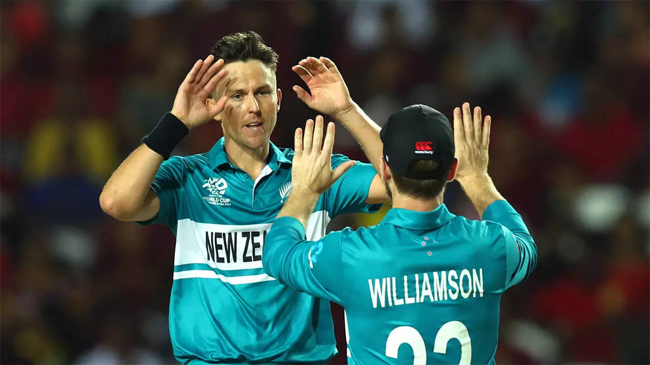 T20 WC Live: Boult does early damage to Uganda
